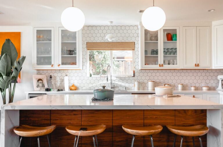 Quartz or Granite ?